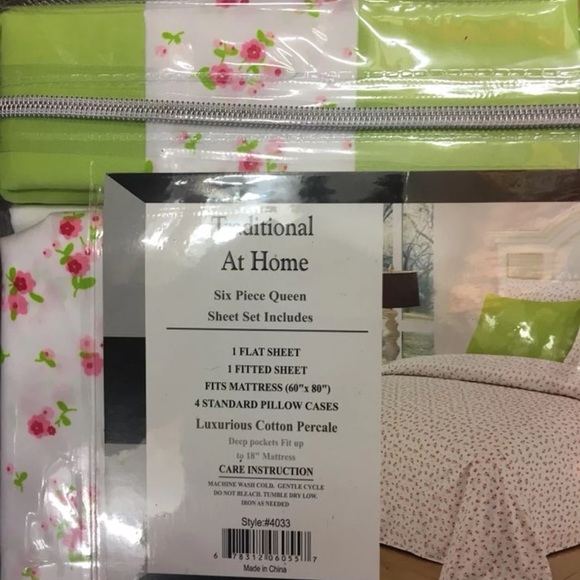 🚫SOLD🚫Queen sheet - Picture 3 of 3